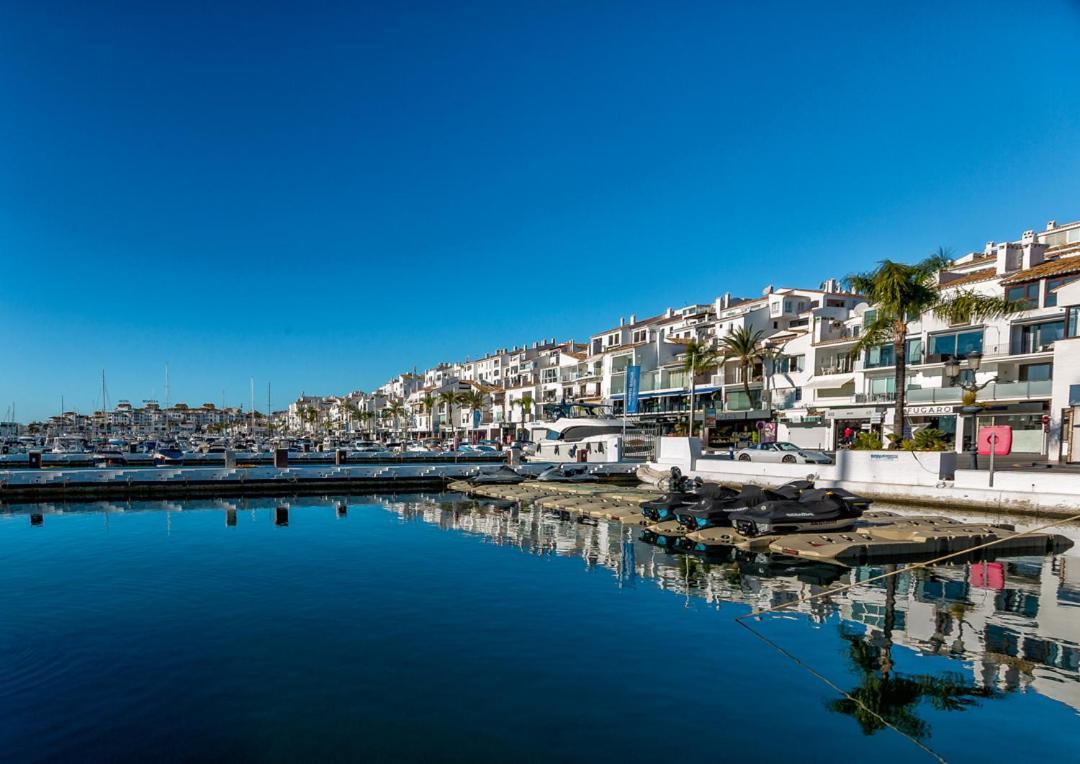 2 Bedroom With Pool In The Heart Of Puerto Banus Appartamento